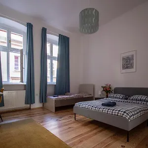 https://cilantro-pokoje-przy-starym-rynku.poznan-hotels.com
